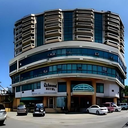 Tabok Richmond Plaza Hotel מראה חיצוני תמונה