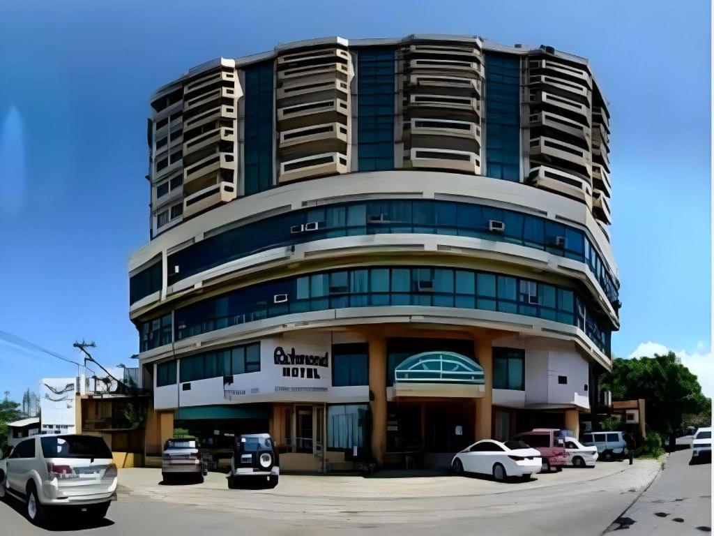 Tabok Richmond Plaza Hotel מראה חיצוני תמונה