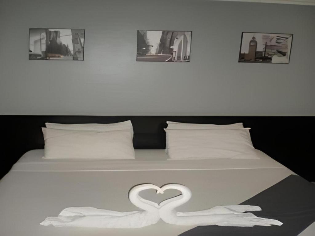 Tabok Richmond Plaza Hotel מראה חיצוני תמונה