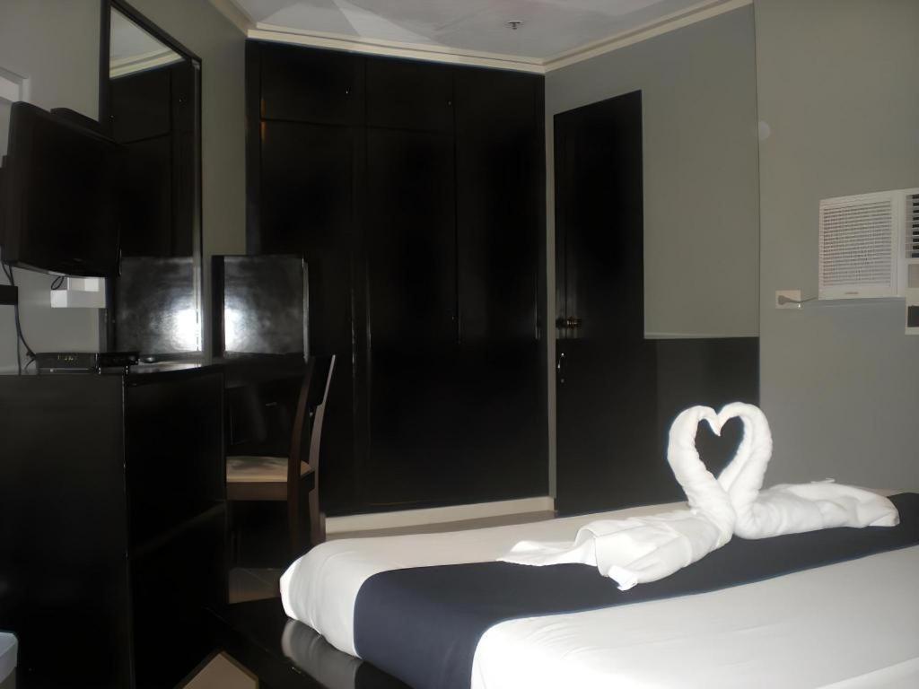 Tabok Richmond Plaza Hotel מראה חיצוני תמונה