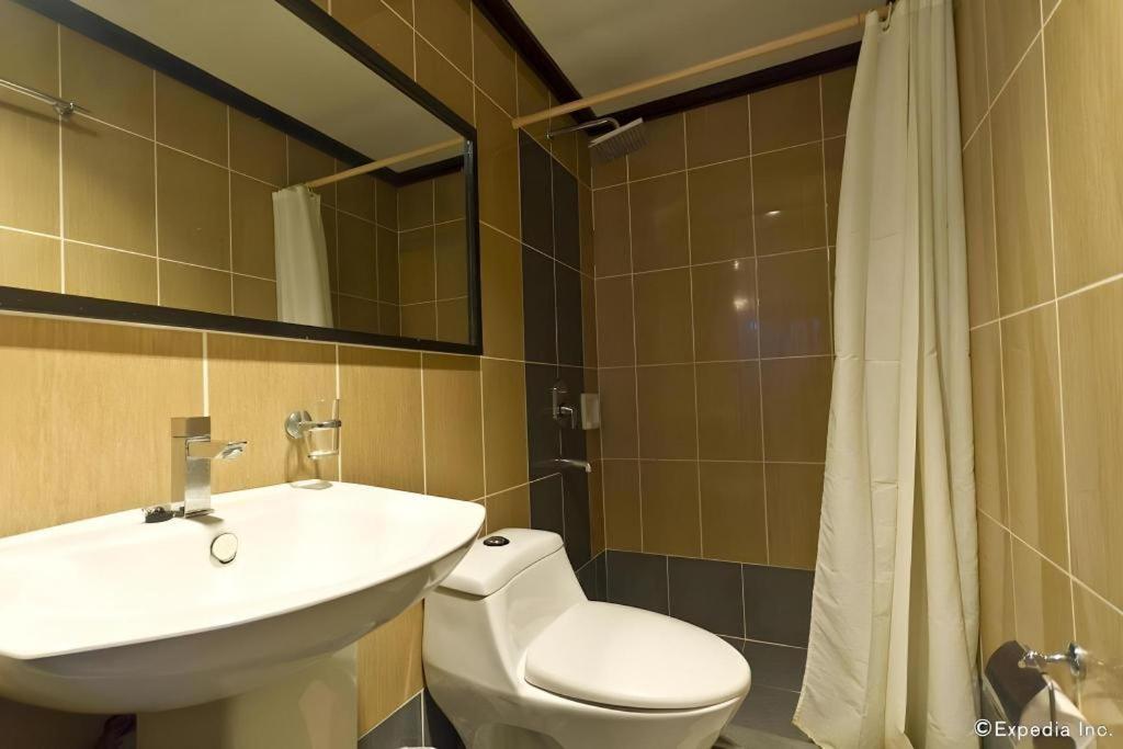 Tabok Richmond Plaza Hotel מראה חיצוני תמונה